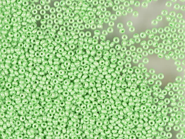 Preciosa product image for Seed 11/0 16356 (331-19001-10/0-16356)