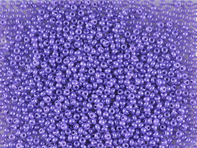 Preciosa product image for Seed 11/0 17128 (331-19001-10/0-17128)